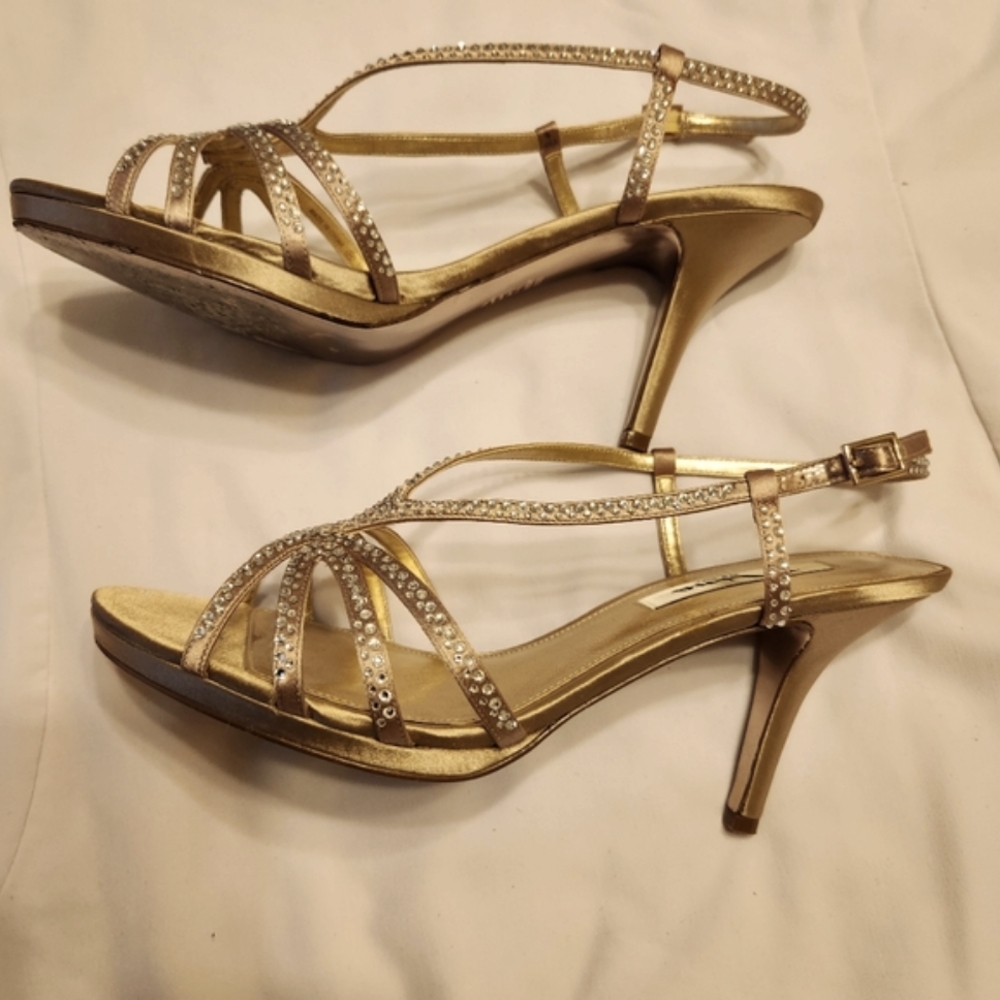 Nina Bobbie JS Shoes - Picture 7 of 11